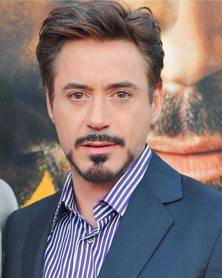 Elegant beauty of Robert Downey Jr in his fifties