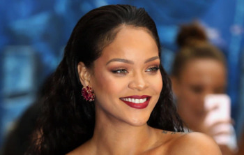 Rihanna is the richest and coolest pregnant woman in Hollywood