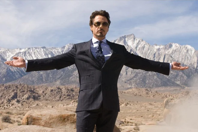 What did Robert Downey Jr. do to have a current net worth of 300 million USD?