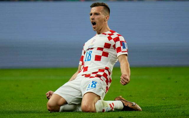 Mislav Orsic's fantastic strike secured the victory for Croatia 