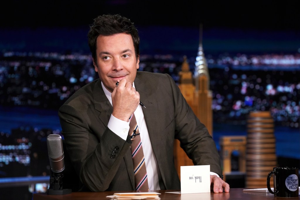 Inside Jimmy Fallon's Tonight Show:<strong> </strong>16<strong>  </strong>Staffers Allege Erratic Behavior